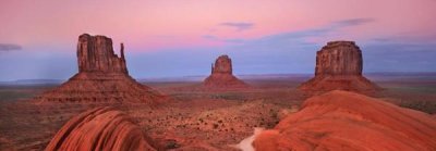 Frank Krahmer - Mittens in Monument Valley, Arizona