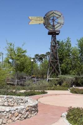 Carol Highsmith - Windmill in the Will Looney Legacy Park at the Museum of South Texas History in Edinburg, TX
