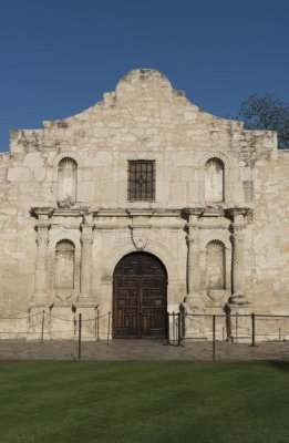 Carol Highsmith - Doorway to the Alamo, an 18th-century mission church in San Antonio, TX