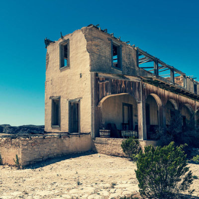 Carol Highsmith - Desert Ruins: Terlingua Boarding House
