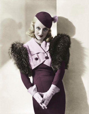Hollywood Photo Archive - Bette Davis