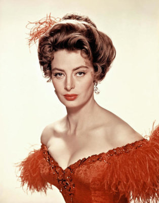 Hollywood Photo Archive - Capucine