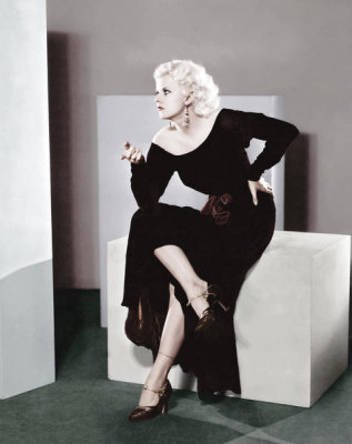 Hollywood Photo Archive - Jean Harlow