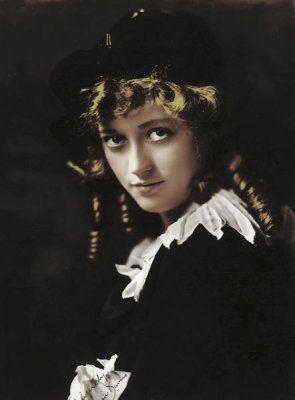 Hollywood Photo Archive - Marion Davies