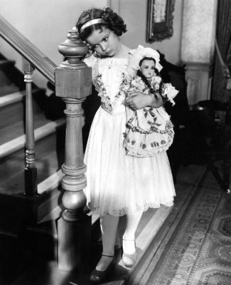 Hollywood Photo Archive - Shirley Temple - Little Princess