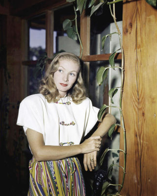 Hollywood Photo Archive - Veronica Lake