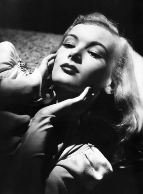 Hollywood Photo Archive - Veronica Lake