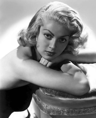 Hollywood Photo Archive - Lana Turner