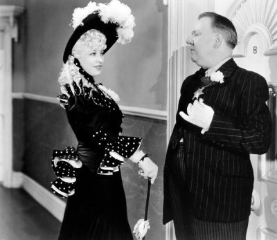 Hollywood Photo Archive - My Little Chickadee - Mae West with WC Fields