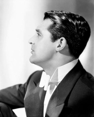 Hollywood Photo Archive - Cary Grant