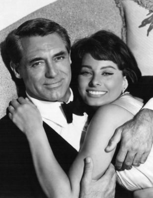 Hollywood Photo Archive - Cary Grant with Sophia Loren - Houseboat
