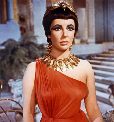 Hollywood Photo Archive - Elizabeth Taylor - Cleopatra