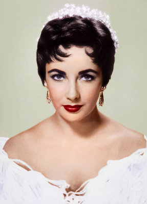 Hollywood Photo Archive - Elizabeth Taylor