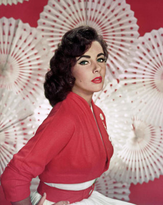 Hollywood Photo Archive - Elizabeth Taylor