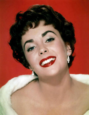 Hollywood Photo Archive - Elizabeth Taylor