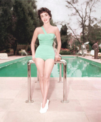 Hollywood Photo Archive - Elizabeth Taylor