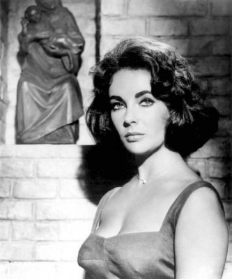 Hollywood Photo Archive - Elizabeth Taylor