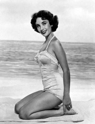 Hollywood Photo Archive - Elizabeth Taylor