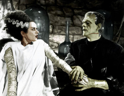 Hollywood Photo Archive - Bride of Frankenstein - Boris Karloff and Elsa Lanchester