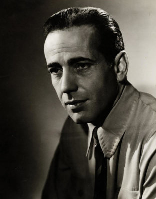 Hollywood Photo Archive - Humphrey Bogart