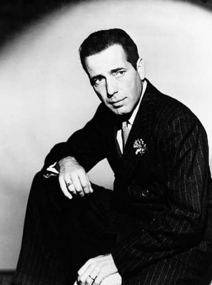 Hollywood Photo Archive - Humphrey Bogart