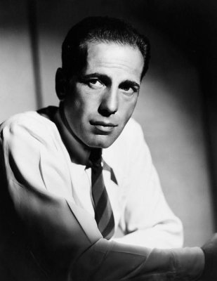 Hollywood Photo Archive - Humphrey Bogart