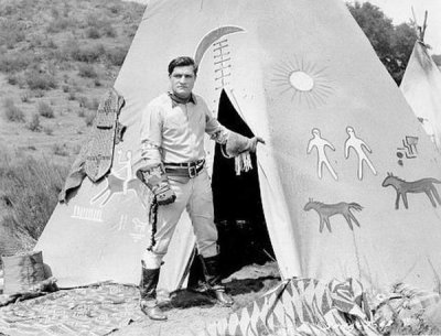 Hollywood Photo Archive - Tom Mix