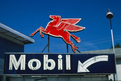 John Margolies - Mobil flying red horse sign, Rt. 6, Wellsboro, Pennsylvania