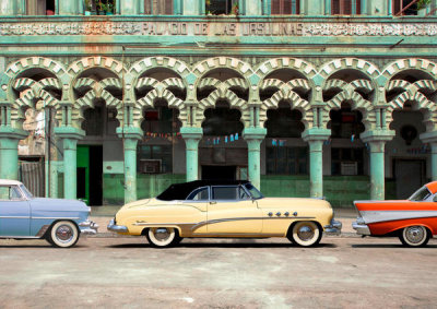 Pangea Images - Cars parked in Havana, Cuba