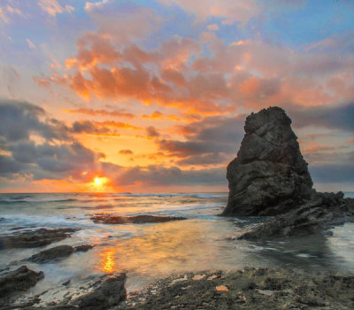 Tim Fitzharris - Sunset over ocean, Playa Santa Teresa, Costa Rica