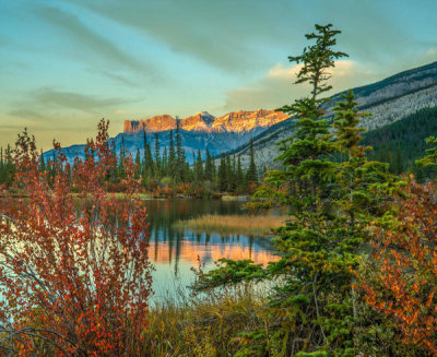 Tim Fitzharris - Syncline Ridge and Miette Range from Moberly Flats, Jasper National Park, Alberta, Canada