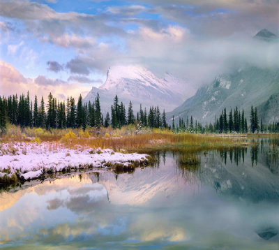 Tim Fitzharris - Mountains in fog and pond, Mount Rundle, Sulphur Mountain, Vermilion Lakes, Banff National Park, Alberta, Canada