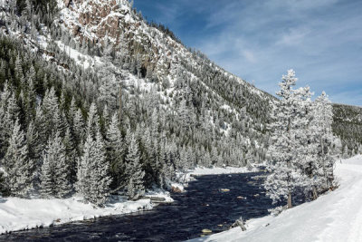 Carol Highsmith - Yellowstone River turned to ice, 2016