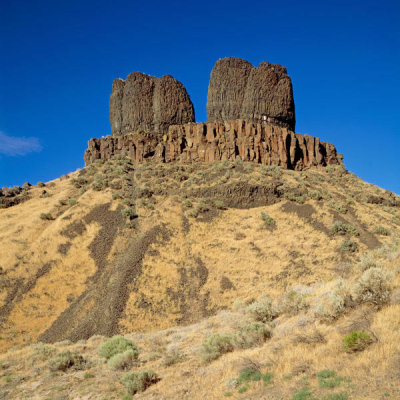 Carol Highsmith - Hat Rock in Hat Rock State Park, Oregon, 1980