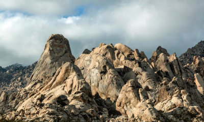 Carol Highsmith - Rock formations at the pinnacle of Castle Crags State Park, in Shasta-Trinity National Forest, California, 2012