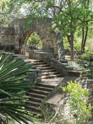 Carol Highsmith - Scenic path to Longhorn Caverns, a state park in the Texas Hill Country, 2014