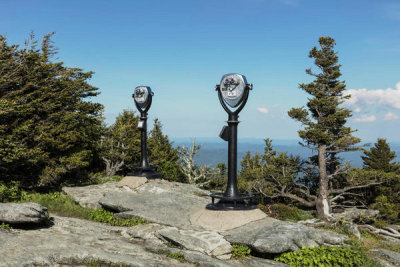 Carol Highsmith - Viewing stations atop Grandfather Mountain, a mountain, non-profit attraction, and North Carolina state park, 2017