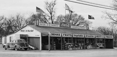 Arthur Rothstein - U.S. Highway 80, Texas, between Dallas and Fort Worth. Roadside stand, 1942