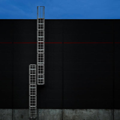 Wim Schuurmans - Industrial Red Line
