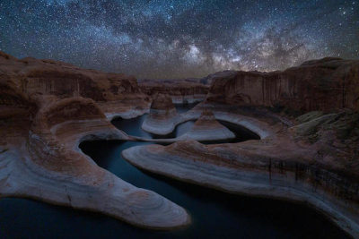 Tahmina - Reflection Canyon at Night