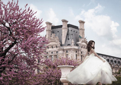 Haute Photo Collection - Young Woman at the Chateau de Chambord