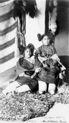 Ben Wittick - Mashi-honka-shi & friend at home, ca. 1898