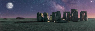 Pangea Images - Stonehenge Moon