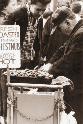 Angelo Rizzuto - Roasted chestnuts, New York City, 1957